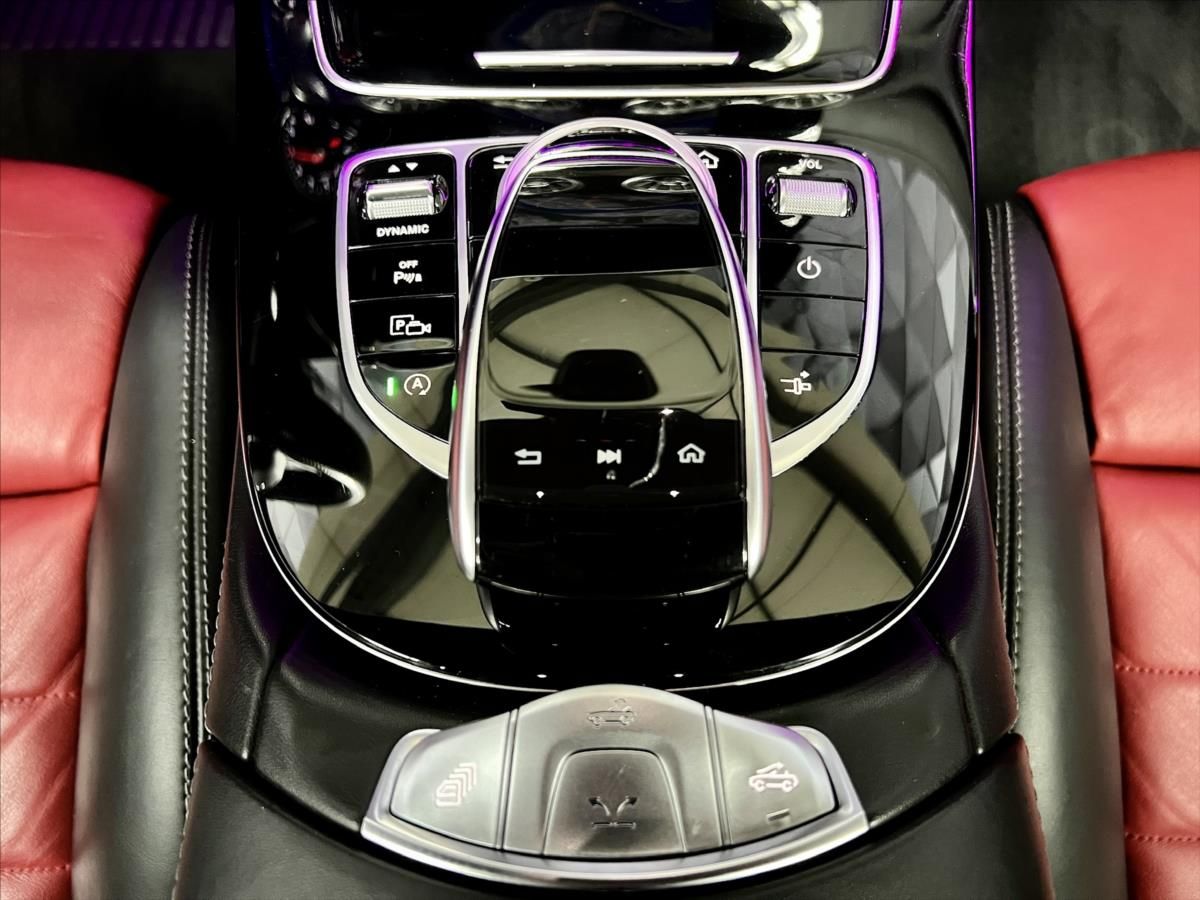 Mercedes-Benz Třídy E