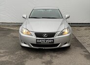 Lexus IS 2