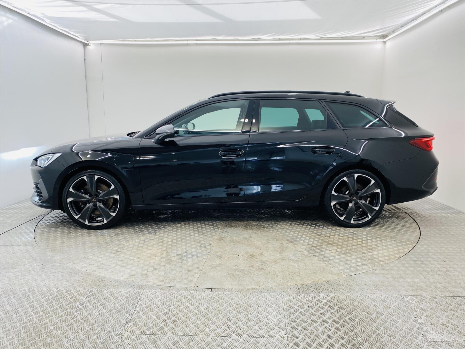 Cupra Leon Kombi 1,4 l 110 kw