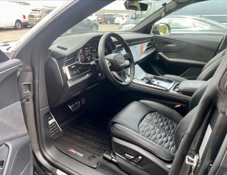 Audi RS Q8 SUV 4,0 l 441 kw