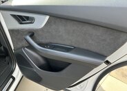 Audi SQ8 SUV / Terénní 4,0 l 320 kw