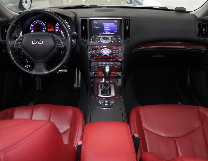 Infiniti G37 Kabriolet 3,7 l 235 kw