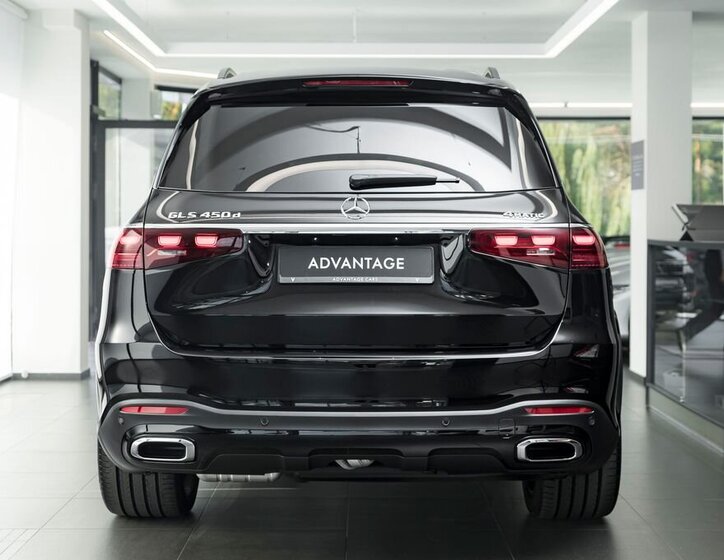 Mercedes-Benz Ostatní 3