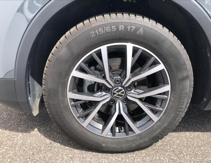 Volkswagen Tiguan 29