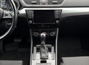 Škoda Superb Sedan / Limuzína 2,0 l 110 kw