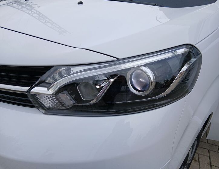 Toyota ProAce Verso 32