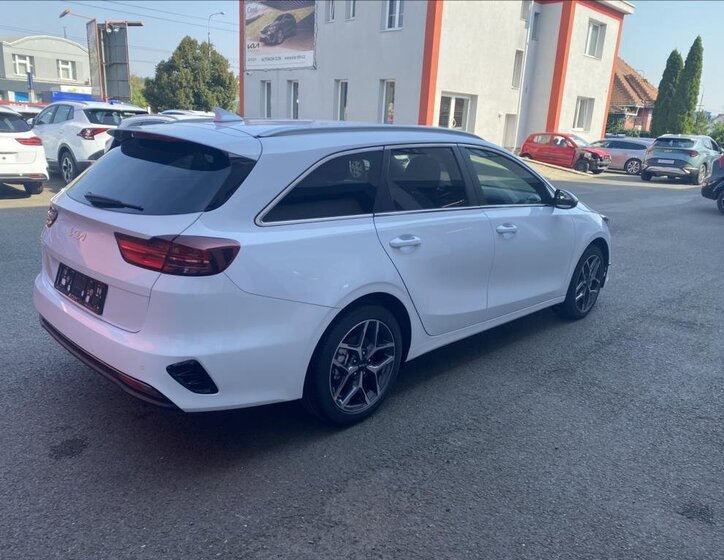 KIA Ceed Kombi 1,5 l 103 kw