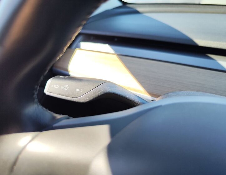 Tesla Model 3 Sedan / Limuzína 0,0 155 kw