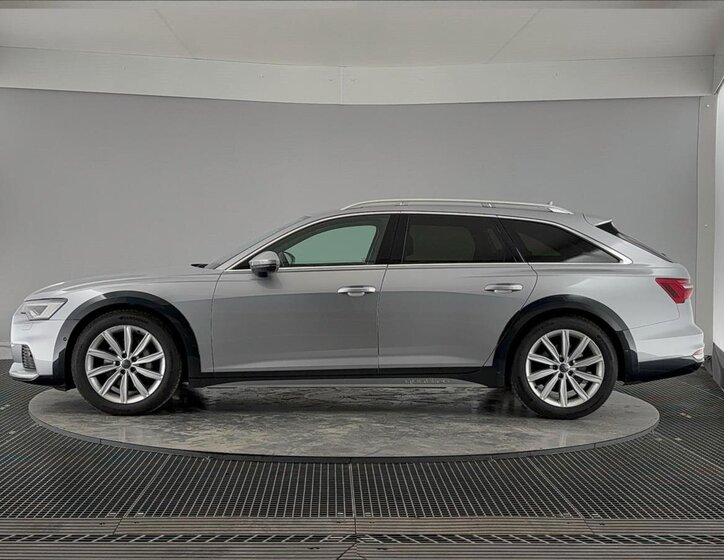 Audi A6 Allroad Kombi 3,0 l 210 kw