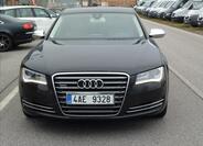 Audi A8 2
