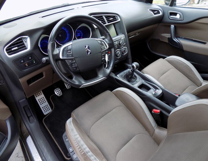 Citroën DS4 Hatchback 2,0 l 120 kw