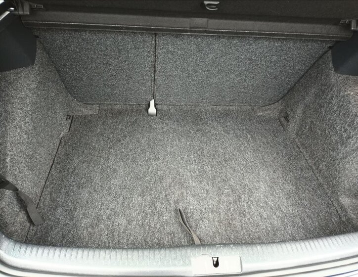 Volkswagen Golf Hatchback 1,2 l 77 kw