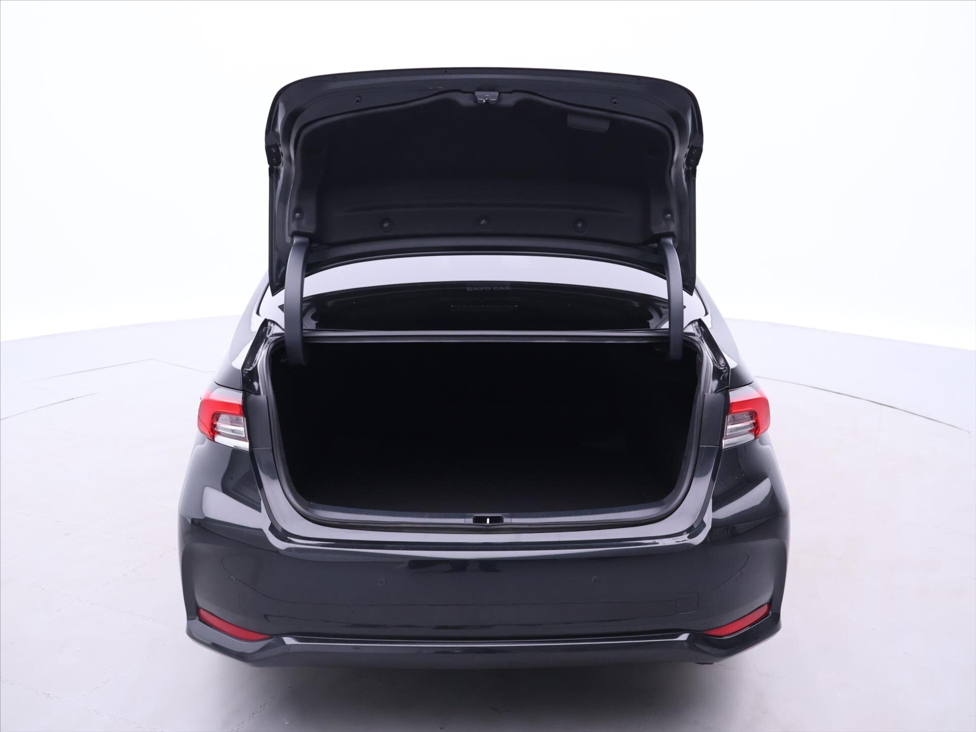 Toyota Corolla Sedan 1,5 l 92 kw