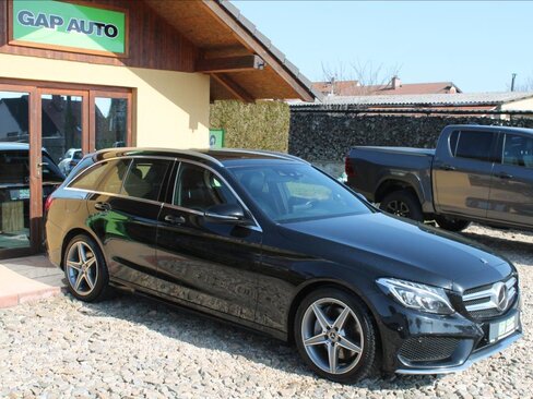 Mercedes-Benz Třídy C Kombi 2,1 l 150 kw