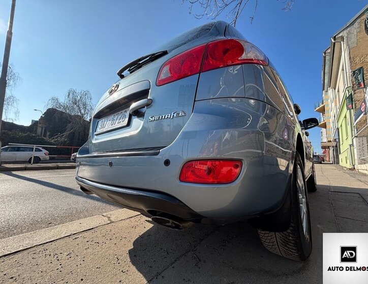 Hyundai Santa Fe SUV / Terénní 2,2 l 114 kw