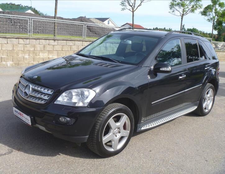 Mercedes-Benz Třídy M 1