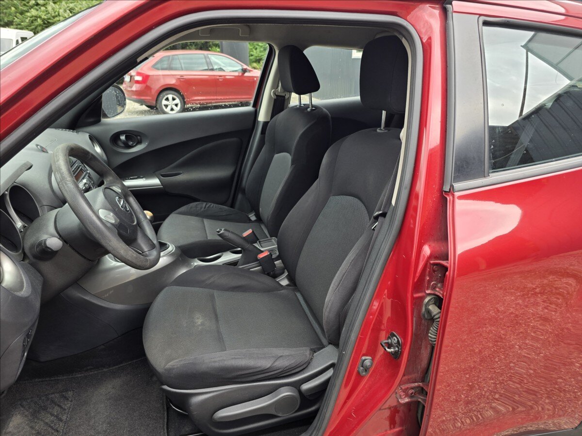 Nissan Juke CUV / Crossover 1,6 l 86 kw