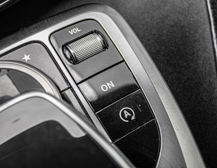 Mercedes-Benz Třídy V VAN / Minibus 2,1 l 120 kw