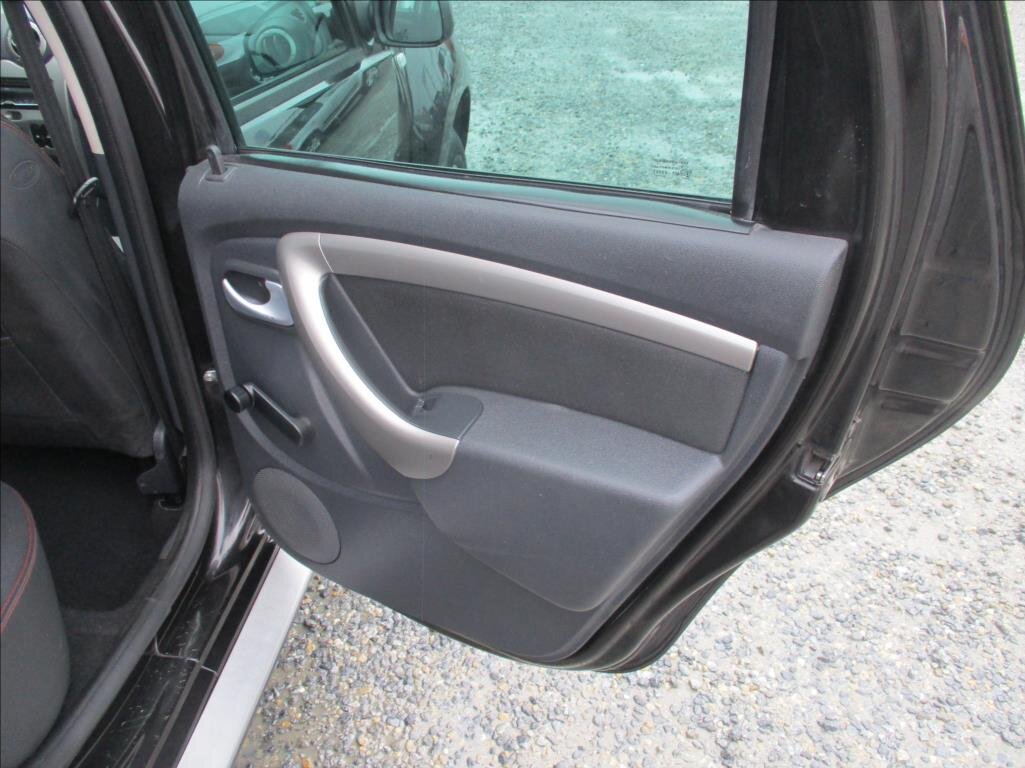 Dacia Duster SUV 1,6 l 77 kw