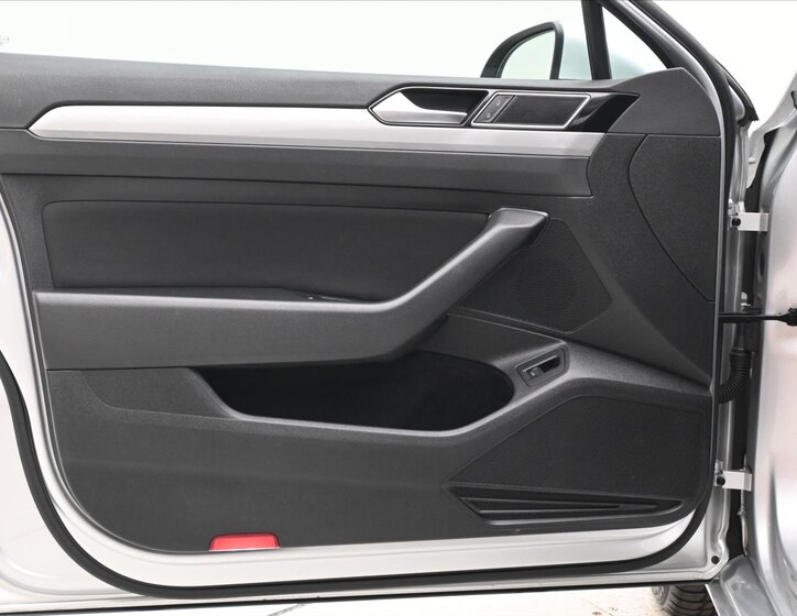 Volkswagen Passat Kombi 2,0 l 110 kw