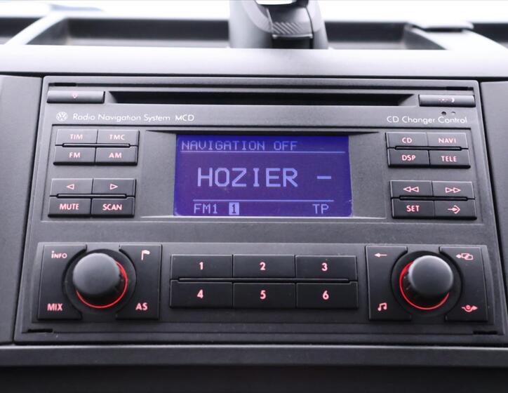 Volkswagen Caravelle 23