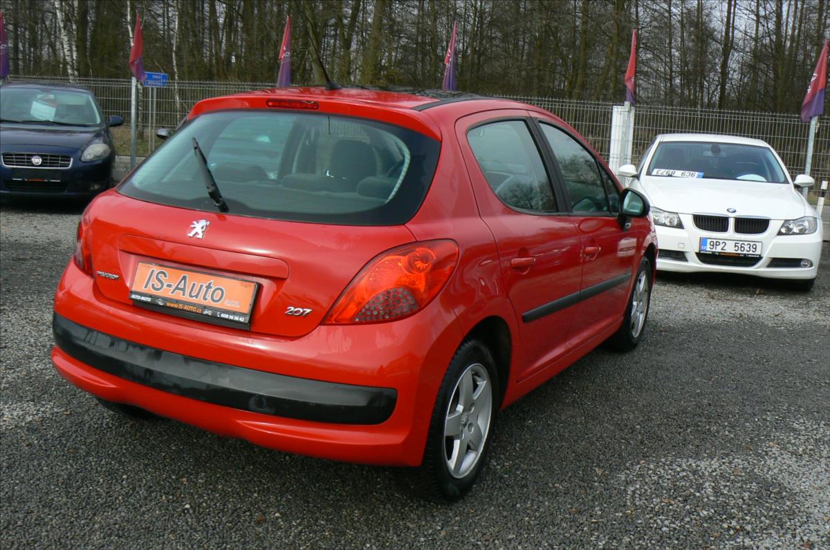 Peugeot 207 Hatchback 1,4 l 54 kw