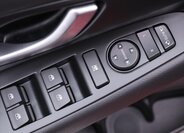 Hyundai i30 Liftback 1,6 l 100 kw