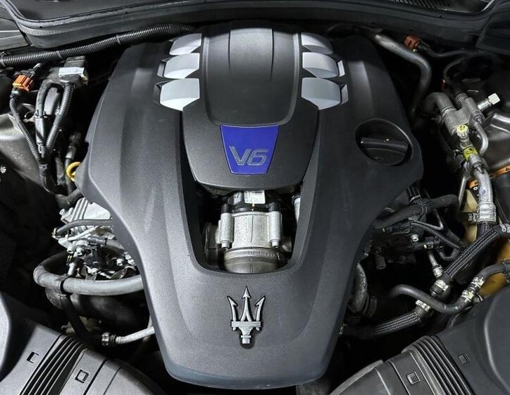 Maserati Ghibli Ostatní 3,0 l 316 kw