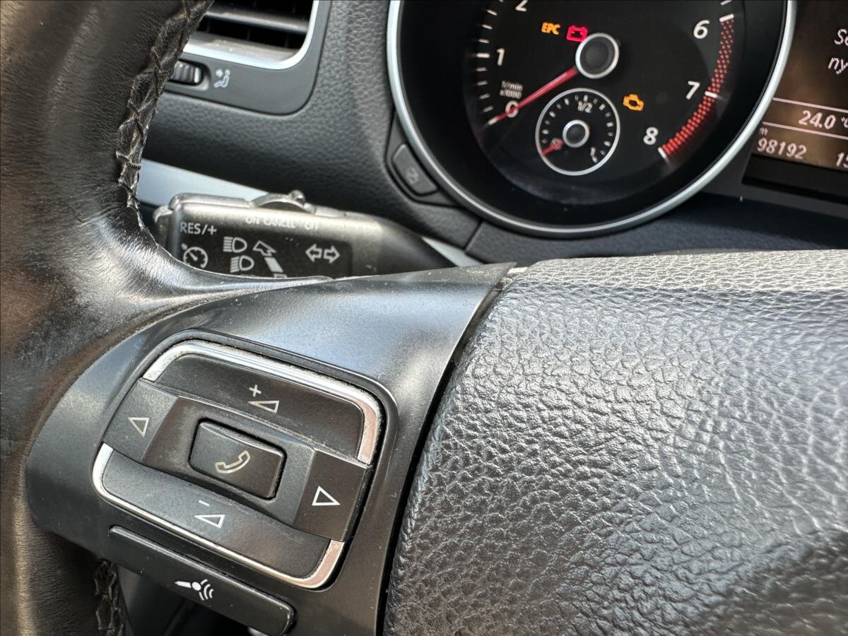 Volkswagen Golf Hatchback 1,6 l 75 kw