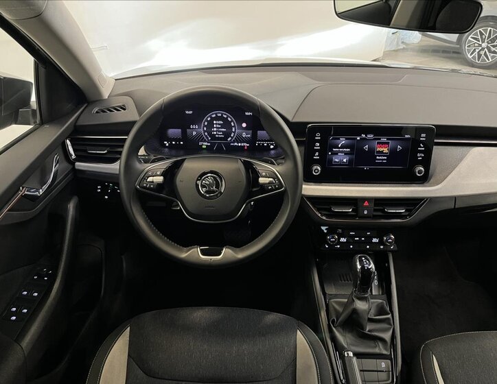 Škoda Scala Hatchback 999,0 85 kw