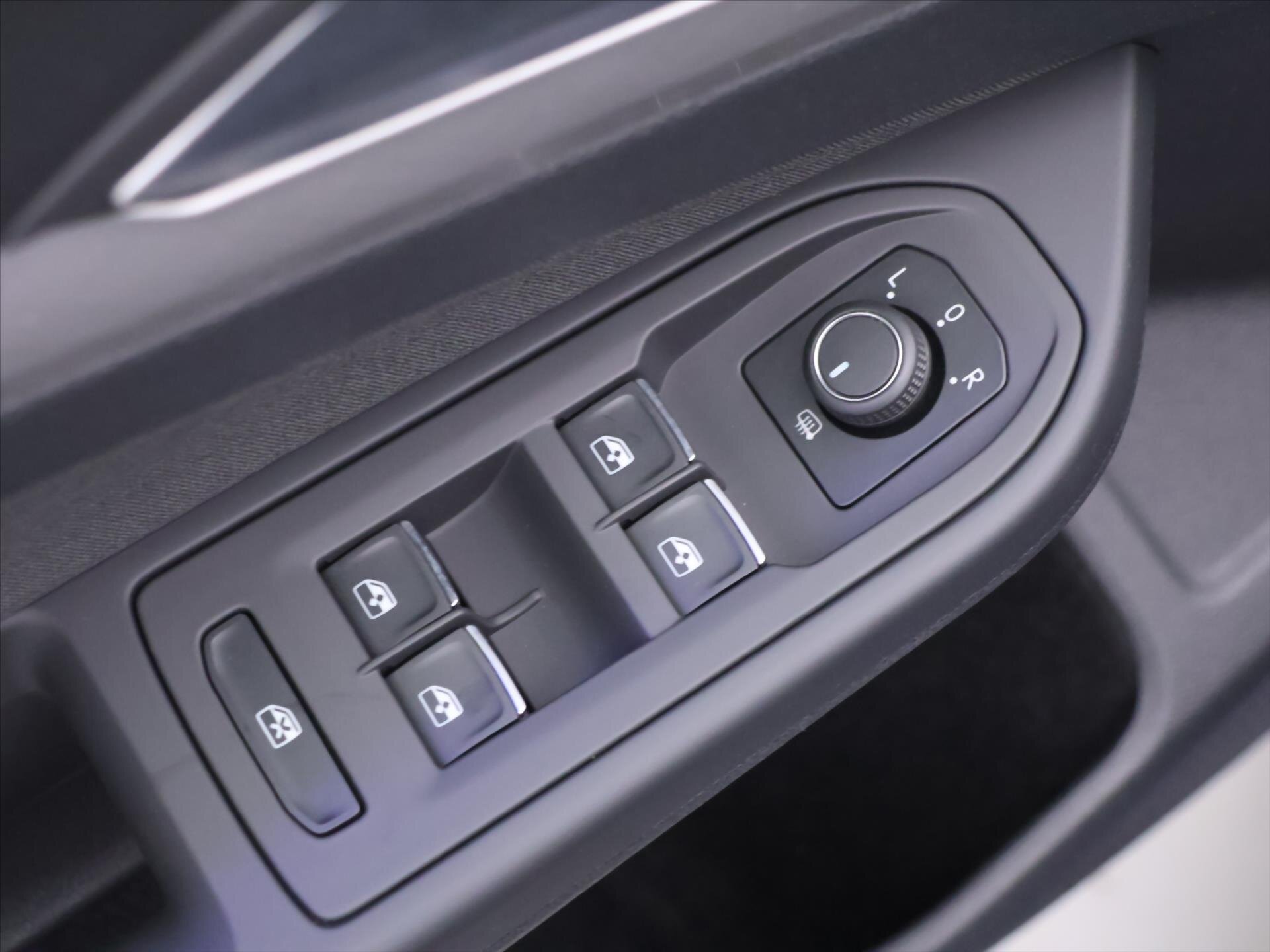 Volkswagen Golf Kombi 1,5 l 96 kw