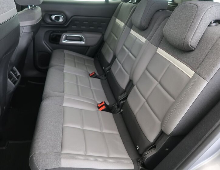 Citroën C5 Aircross SUV / Terénní 2,0 l 130 kw