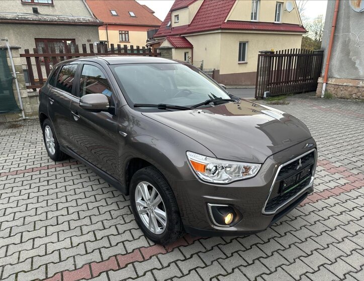 Mitsubishi ASX SUV 1,6 l 86 kw
