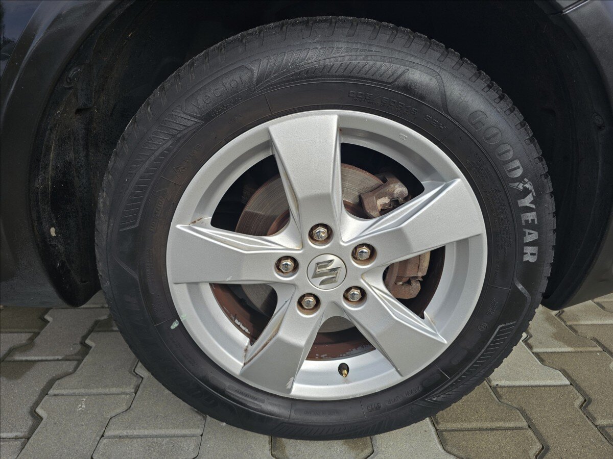 Suzuki SX4 Hatchback 1,6 l 88 kw