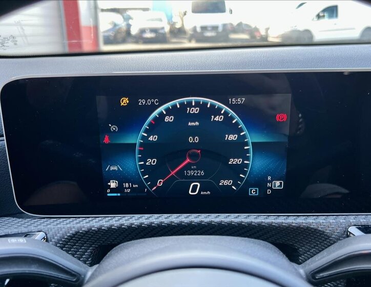 Mercedes-Benz CLA Kombi 1,5 l 85 kw