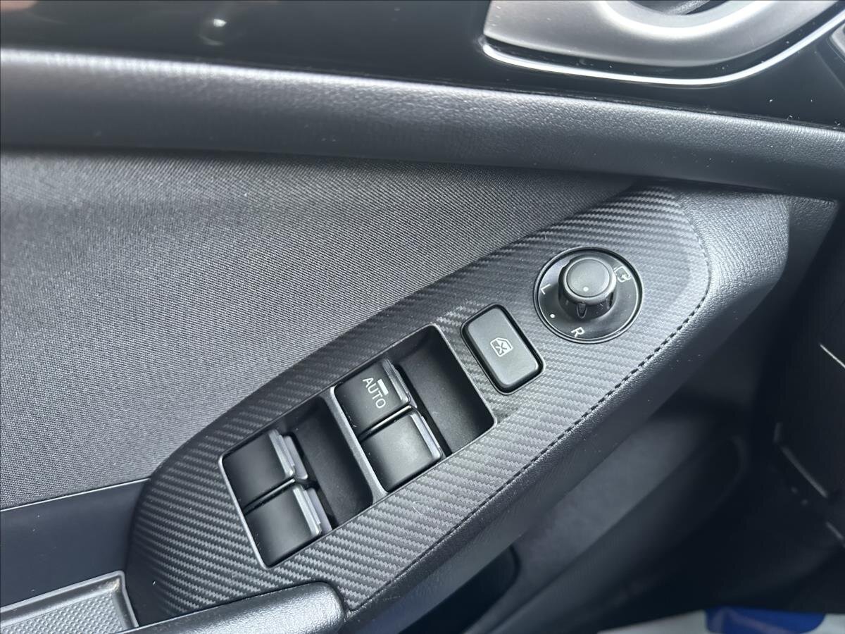 Mazda 3 Hatchback 2,0 l 121 kw