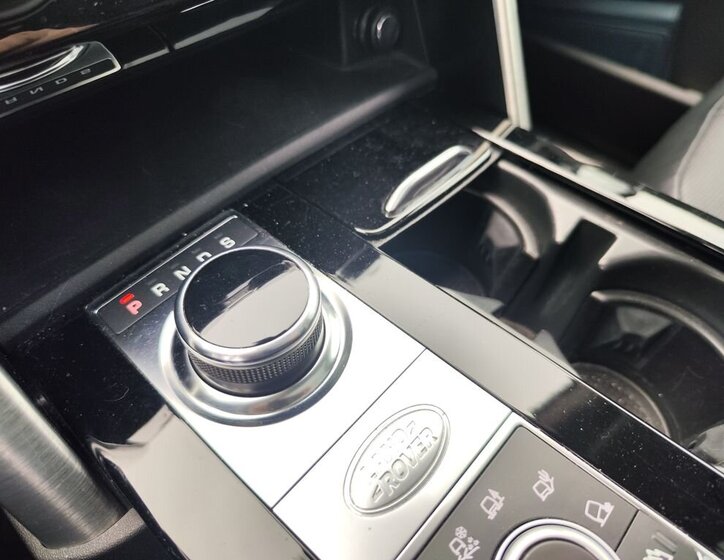 Land Rover Discovery SUV / Terénní 3,0 l 190 kw