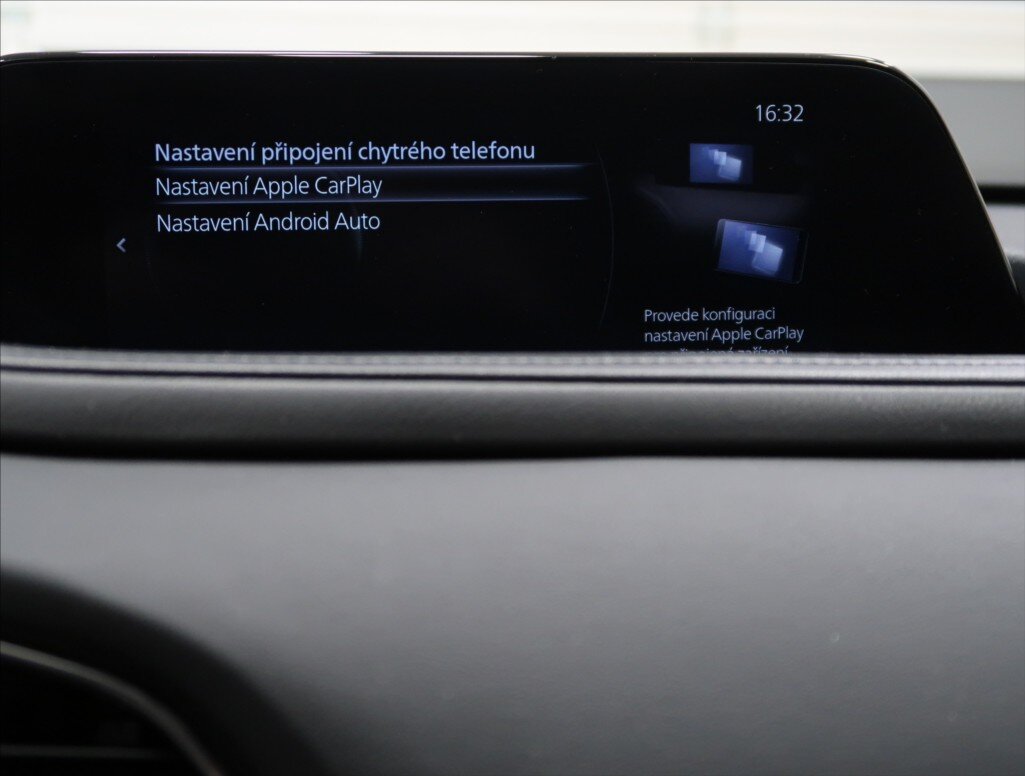 Mazda CX-30 SUV / Terénní 2,0 l 90 kw