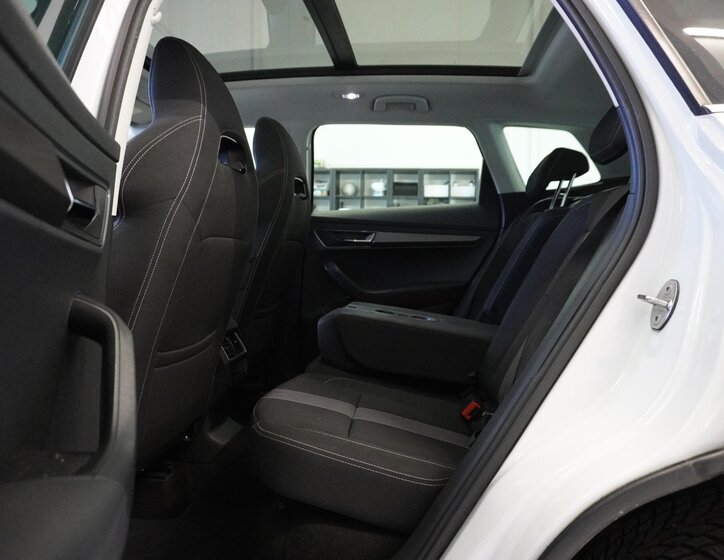 Škoda Karoq SUV / Terénní 1,5 l 110 kw