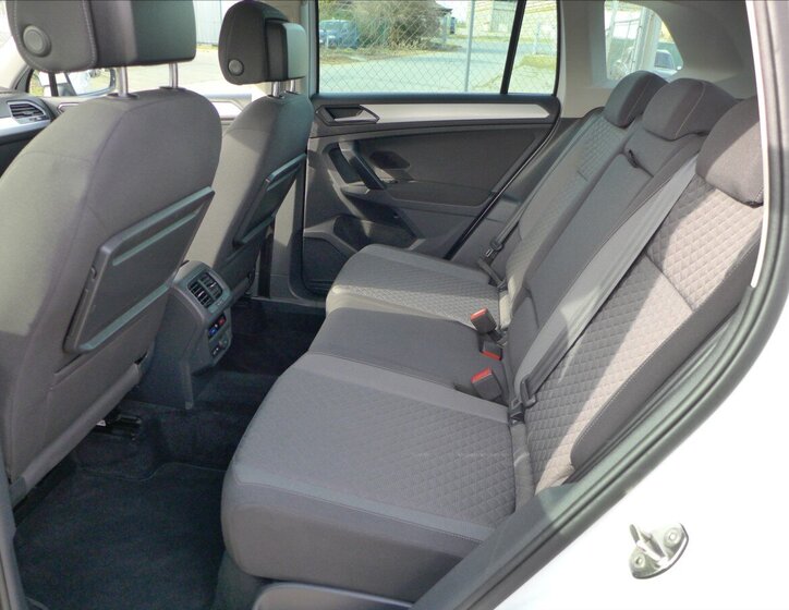 Volkswagen Tiguan SUV / Terénní 2,0 l 110 kw