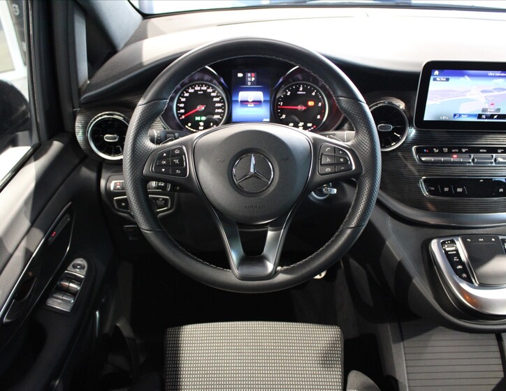 Mercedes-Benz Třídy V 14