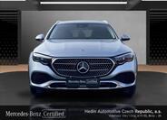 Mercedes-Benz Třídy E 8