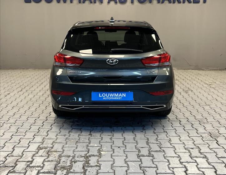 Hyundai i30 14