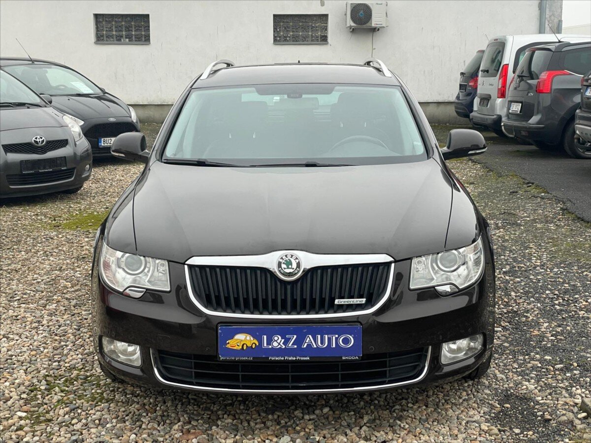 Škoda Superb Kombi 1,6 l 77 kw