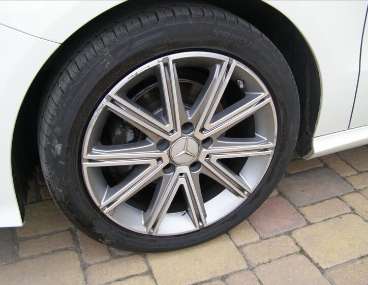 Mercedes-Benz Třídy B 10