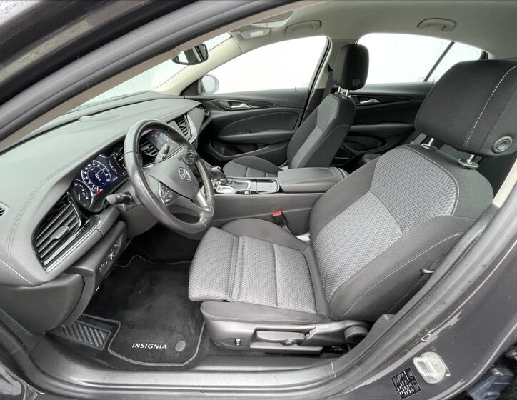 Opel Insignia Liftback 2,0 l 147 kw