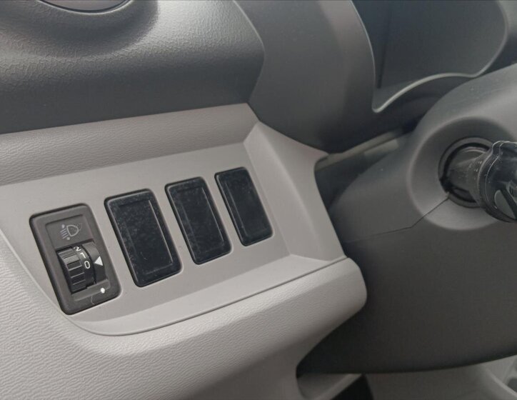 Suzuki Alto Hatchback 996,0 50 kw