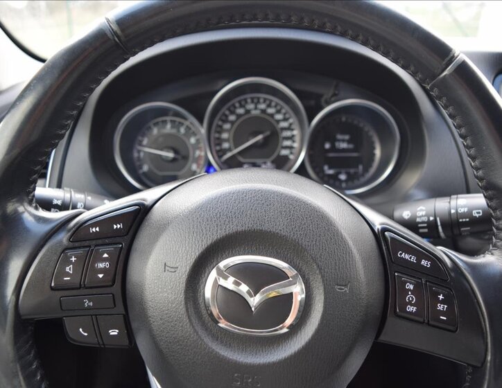 Mazda 6 Kombi 2,0 l 121 kw