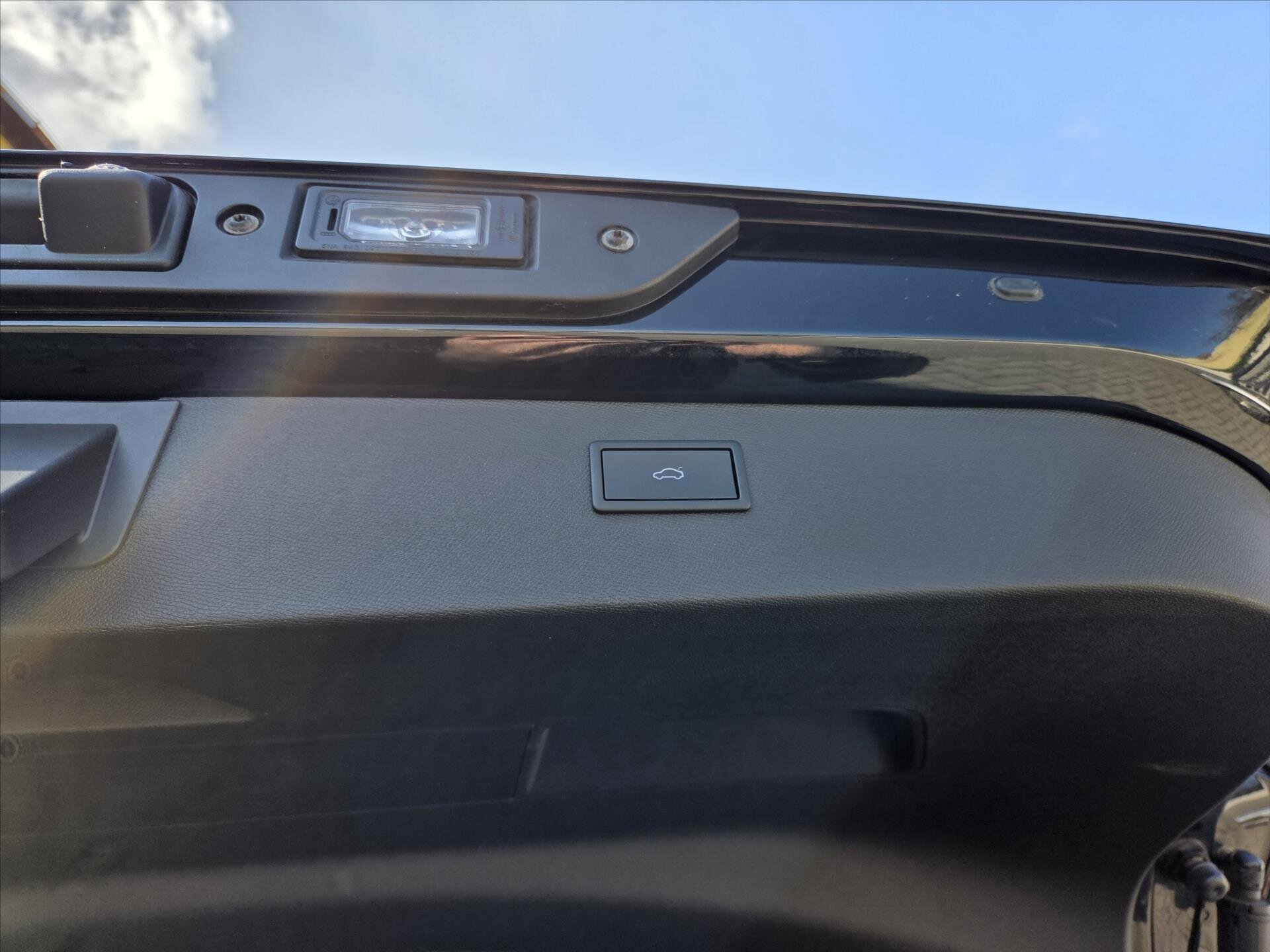 Cupra Formentor SUV / Terénní 2,0 l 180 kw