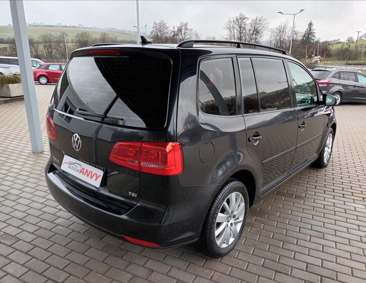 Volkswagen Touran MPV 1,4 l 103 kw
